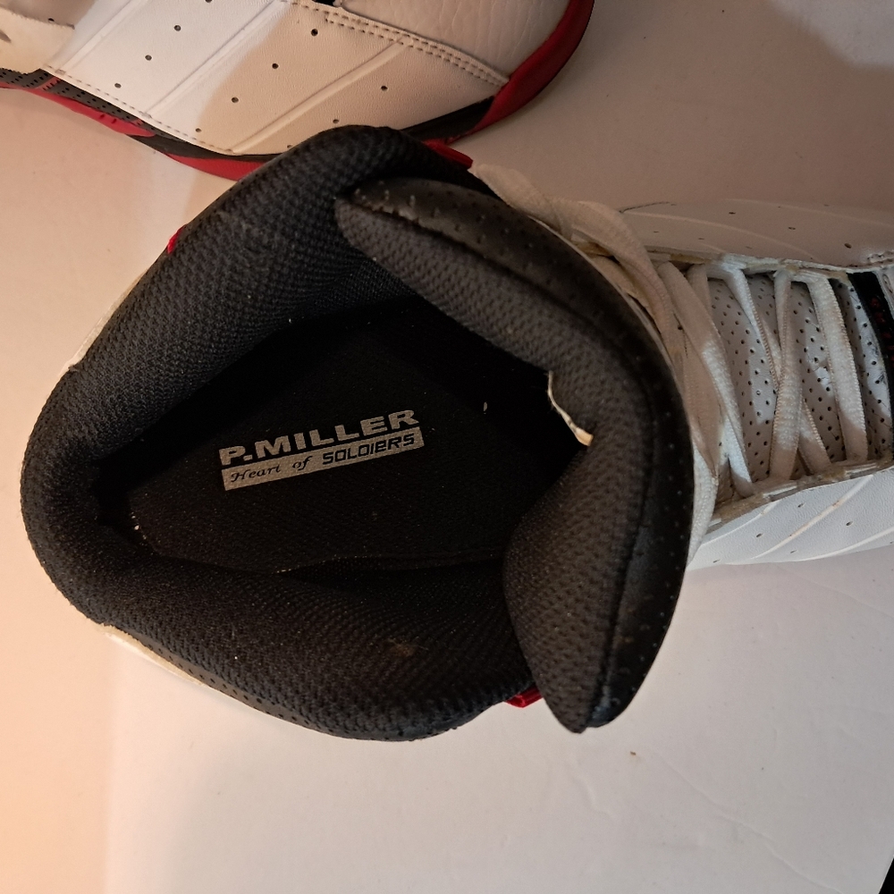 FM1182-UDY P. Miller Heart of Soldiers Soul Collection Mid Top Basketball Shoe. - Picture 10 of 16